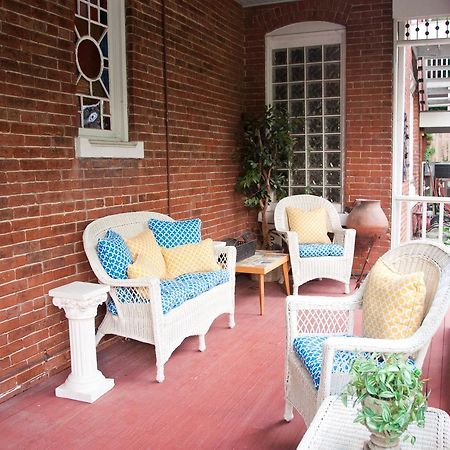 Main Street Inn Parkville Экстерьер фото