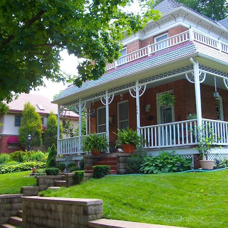 Main Street Inn Parkville Экстерьер фото