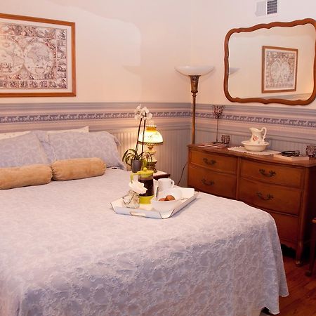 Main Street Inn Parkville Экстерьер фото