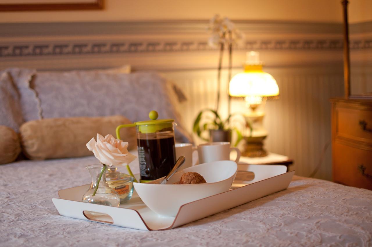 Main Street Inn Parkville Экстерьер фото